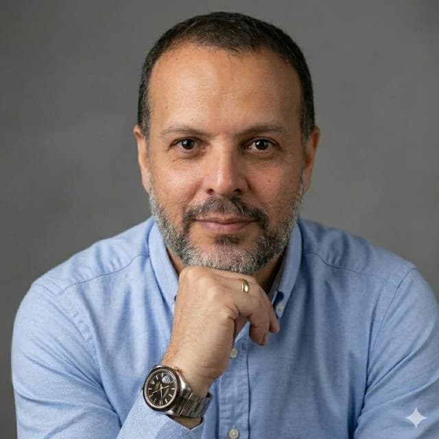 Retrato de Robson Ferreira, consultor autorizado Ademicon